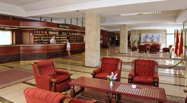 Hotel Grand Τσέτινιε Εξωτερικό φωτογραφία